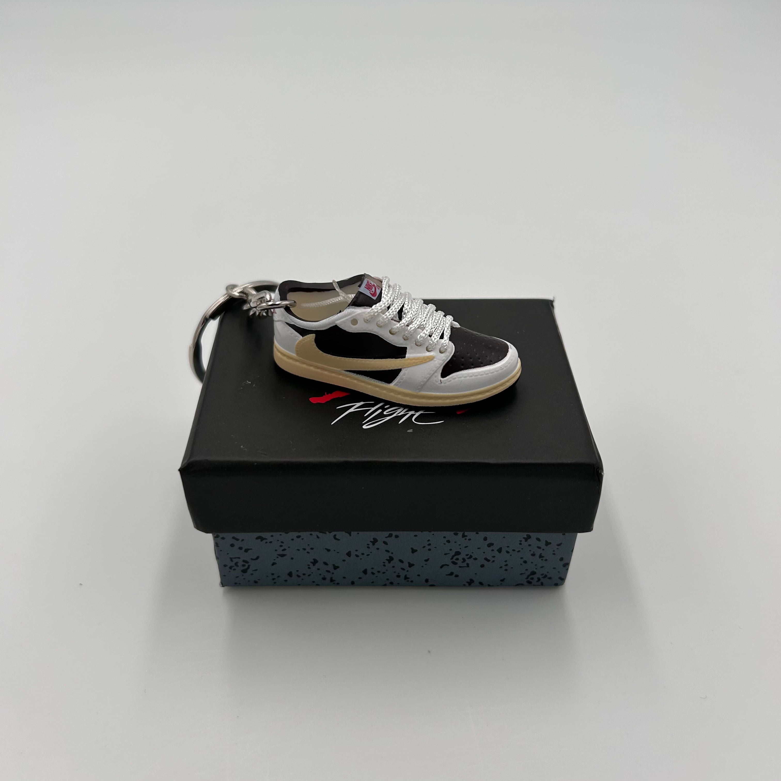 Jordan 1 Low Mocha Travis Scott Keychain