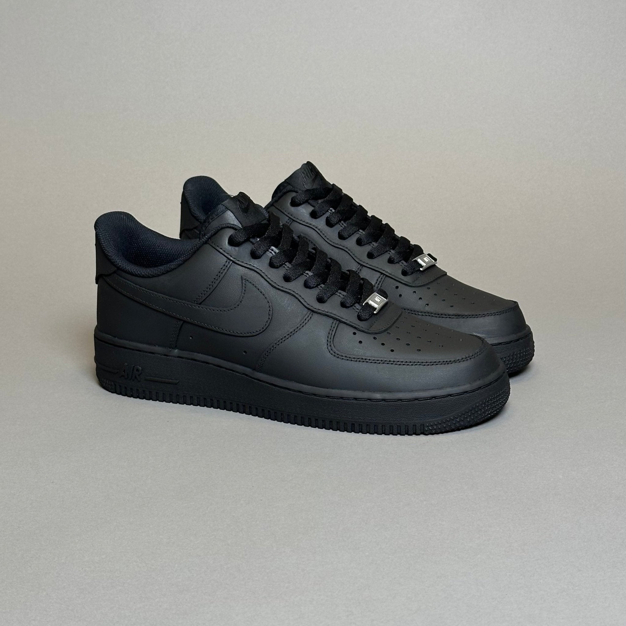 Nike Air Force 1 Black Matte Low - EV8 Style