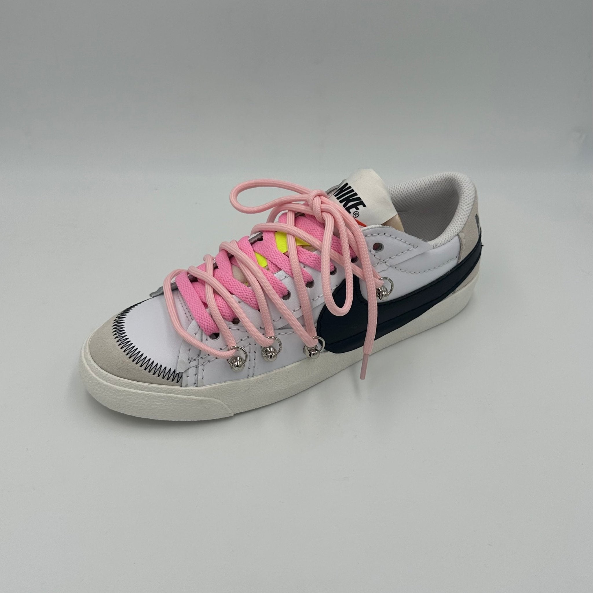 Nike Blazer Low '77 Jumbo White & Pink “Over Laces Pink" - EV8 Style