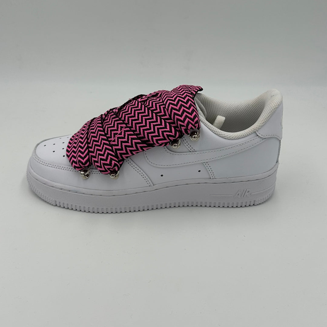 Nike Air Force 1 Blanche « Lanvin Noir &amp; Rose »