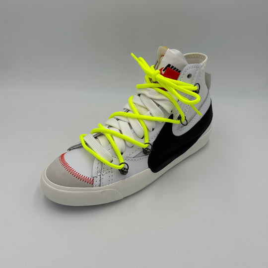 Nike Blazer Jumbo High “Sobre cordones rojo”