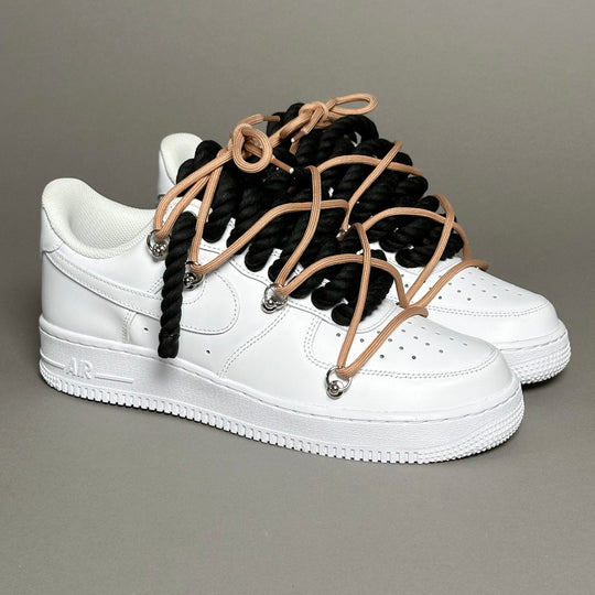 Nike Air Force 1 Blanc « Rope Laces Noir » Triple Noir