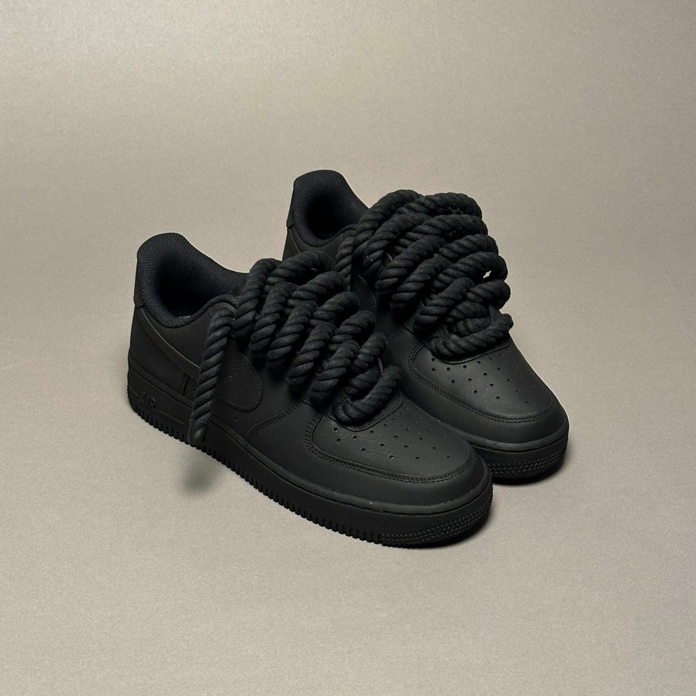 Nike Air Force 1 Noir Mat « Lacets de Corde Noir » V1