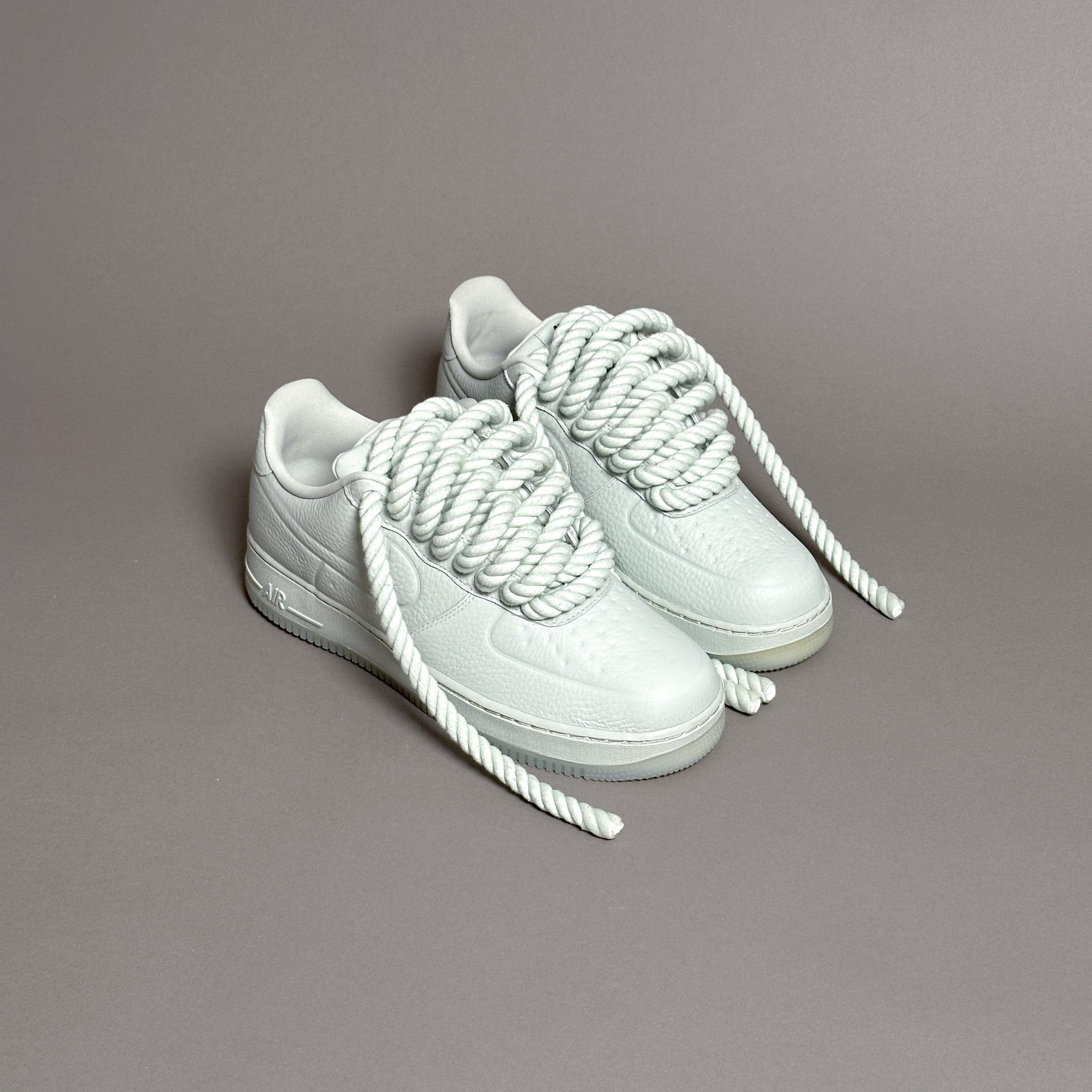 Nike sage green best sale