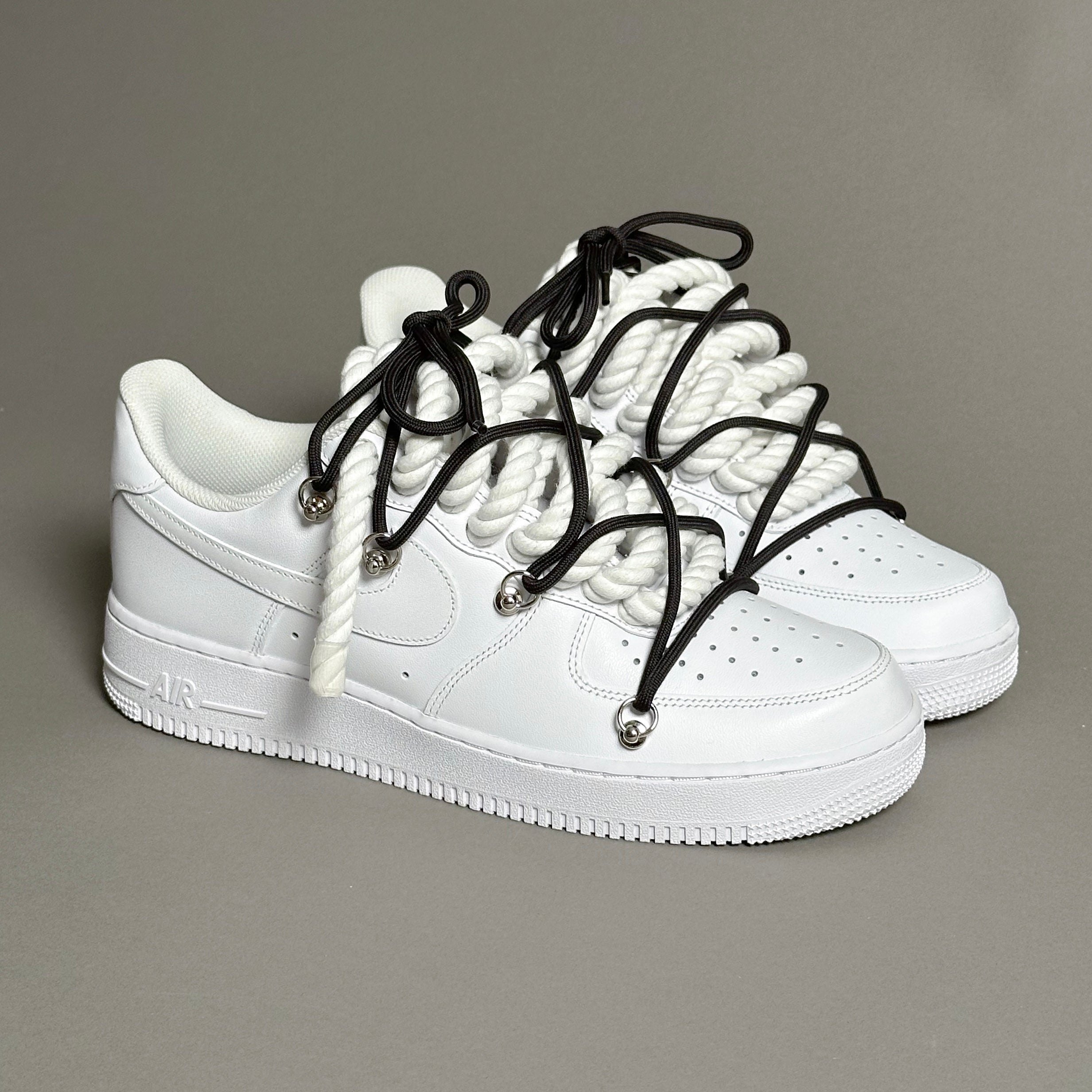 Nike air force 1 wit met zwart online