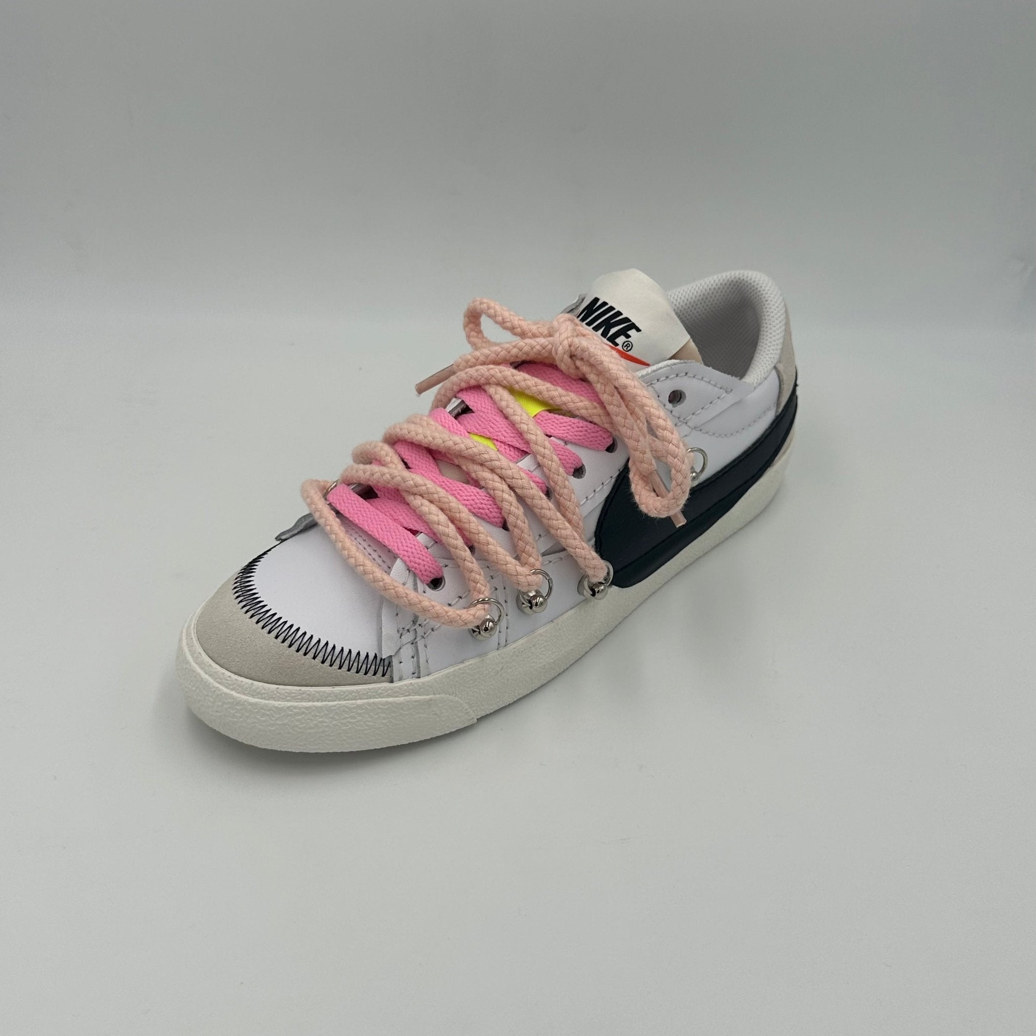 Nike Blazer Low '77 Jumbo White & Pink “Over Laces Rope Pink" - EV8 Style