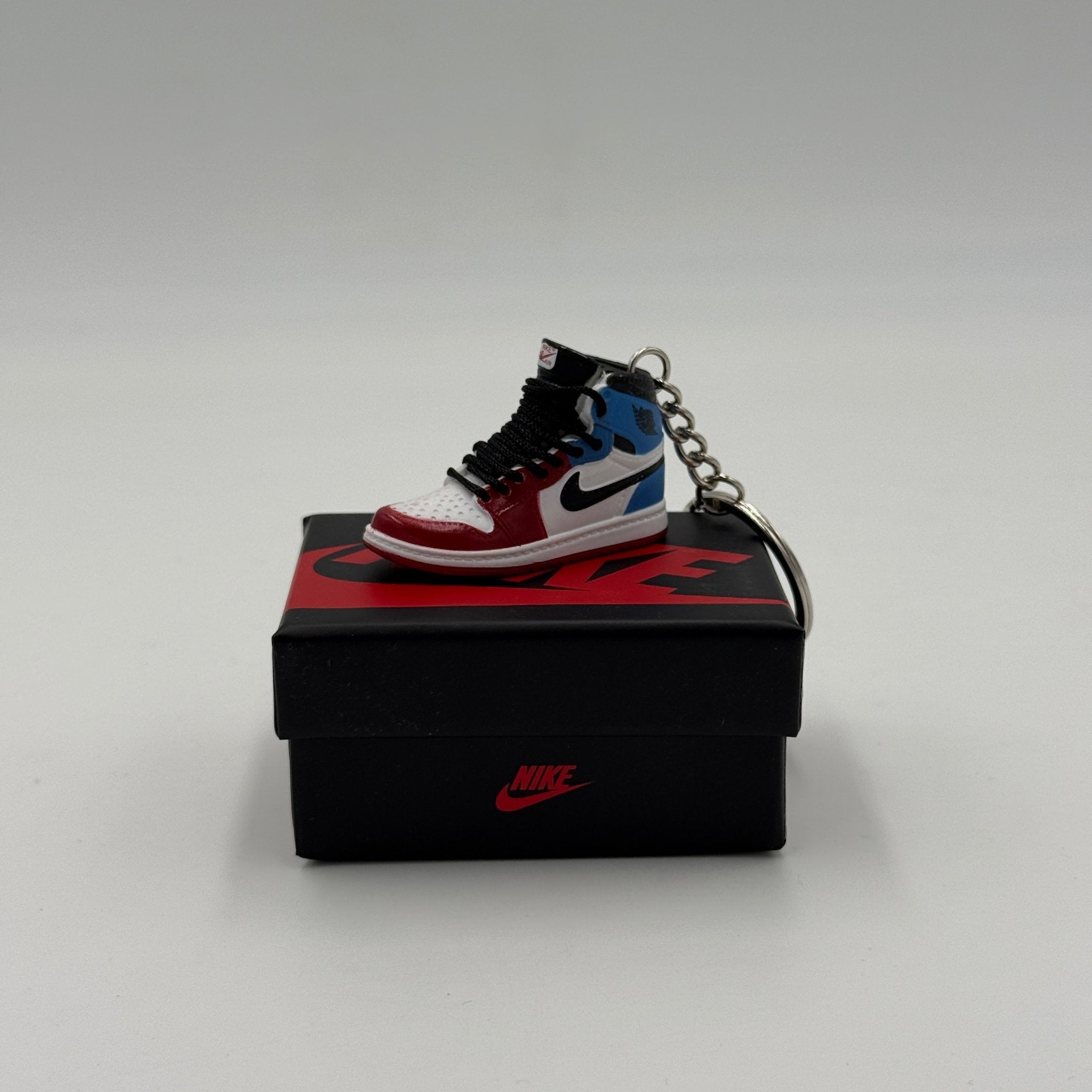Portachiavi Jordan 1 Unc Chicago - EV8 Style