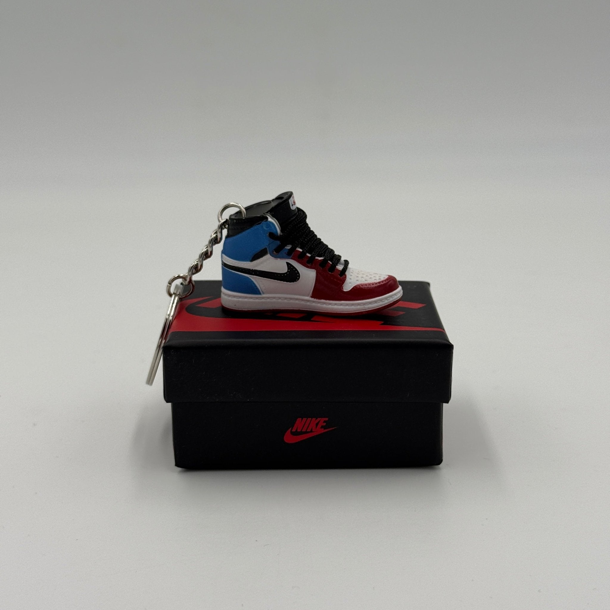 Portachiavi Jordan 1 Unc Chicago - EV8 Style
