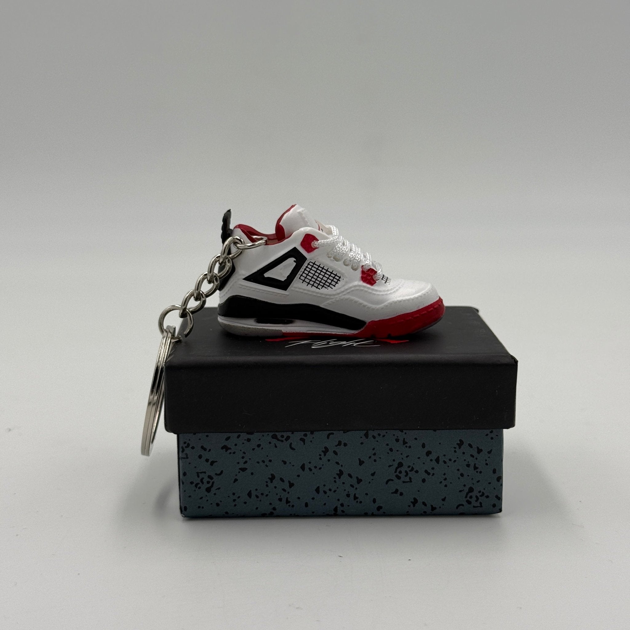 Portachiavi Jordan 4 Fire Red - EV8 Style
