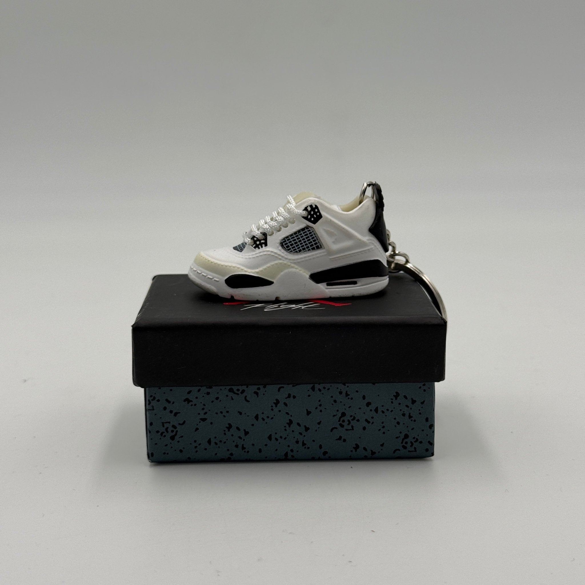 Portachiavi Jordan 4 Travis Scott Olive - EV8 Style