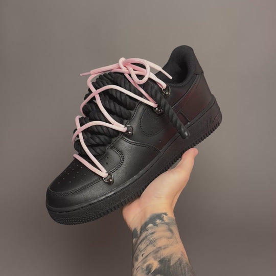 Nike Air Force 1 „Rope Laces“ Triple Black