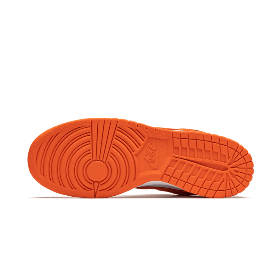 Nike Dunk Low Orange Syracus - EV8 Style
